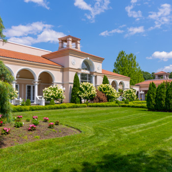 Villa Lombardi's
