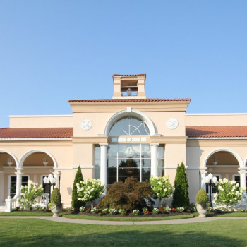 Villa Lombardi's