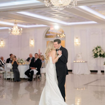 Long island weddings at Villa Lombardis